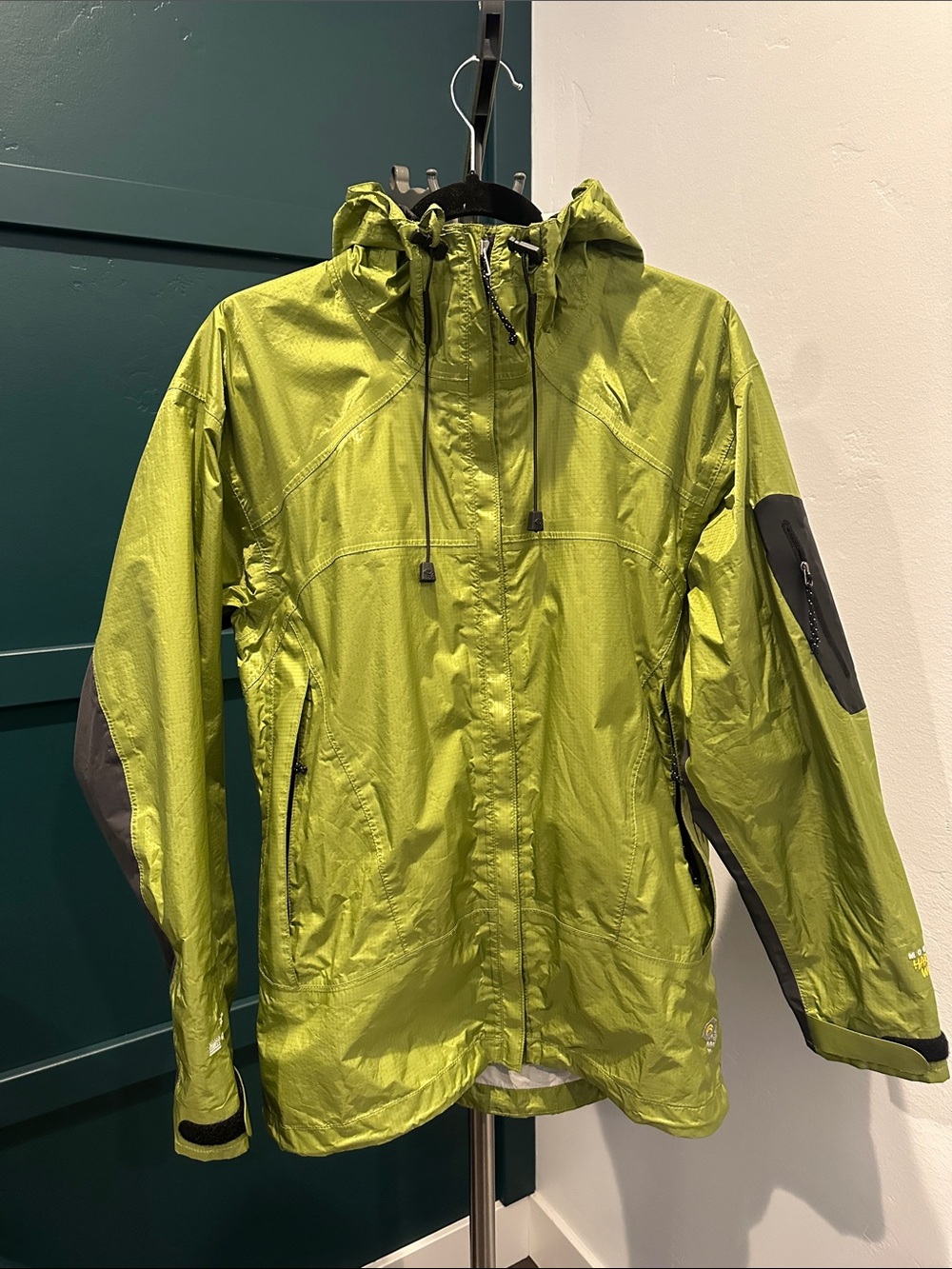 Mt. Hard Wear Lightweight Lime Green Hooded Rain Jacket